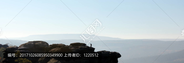 烏鴉巖