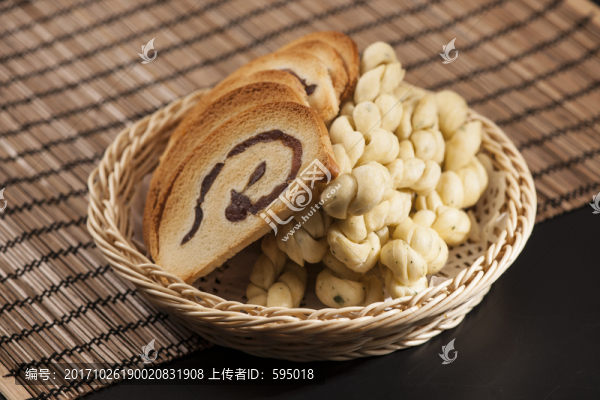 饃