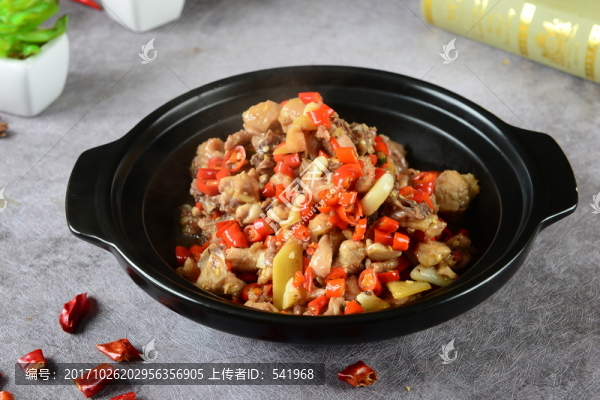 小米椒愛上小公雞