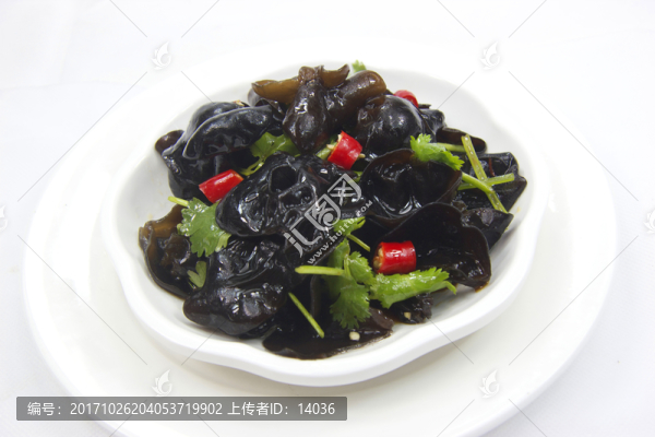 涼拌木耳