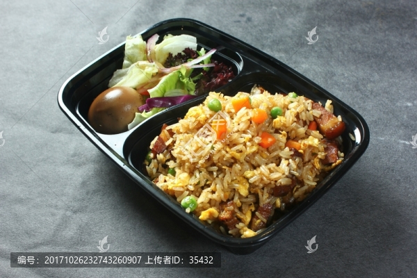 經(jīng)典老鹵肉醬油炒飯