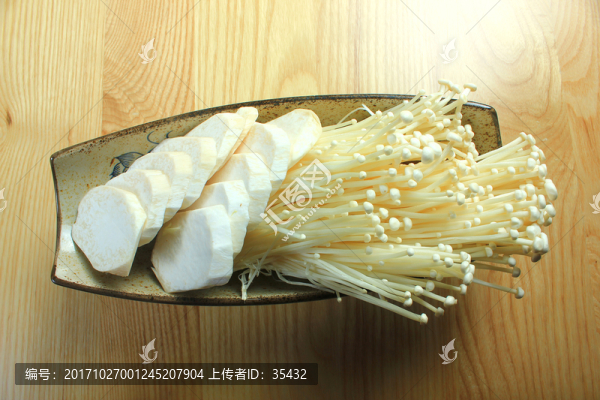 菌菇組合