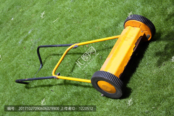 割草機