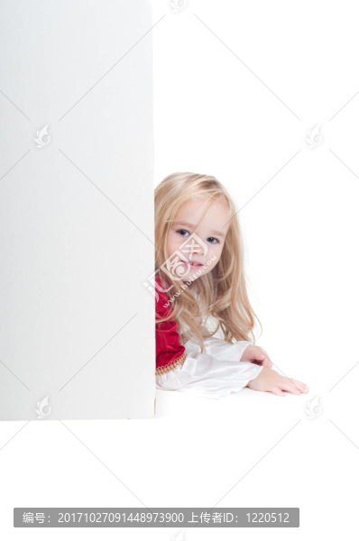 女