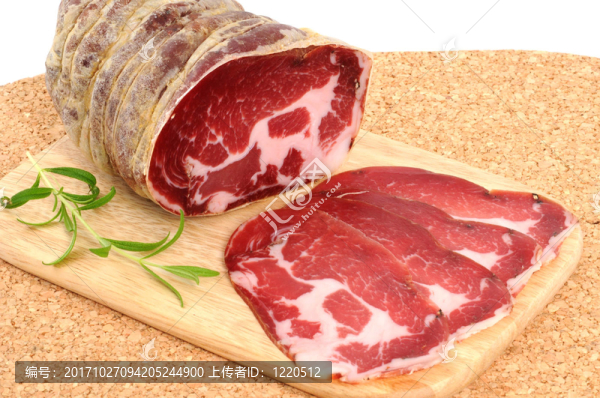 多汁