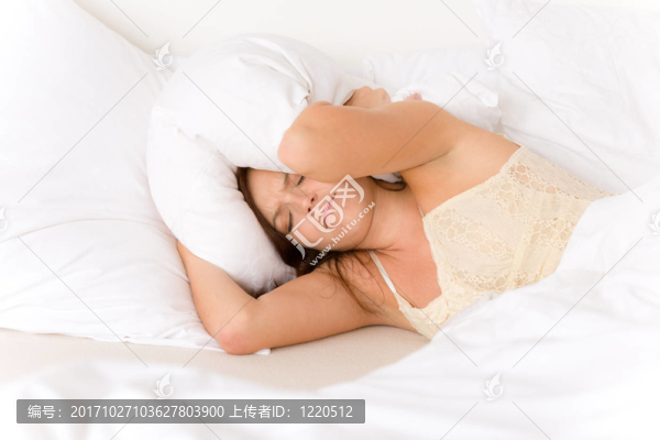 女人