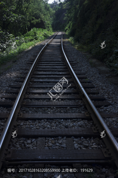 山間的鐵路