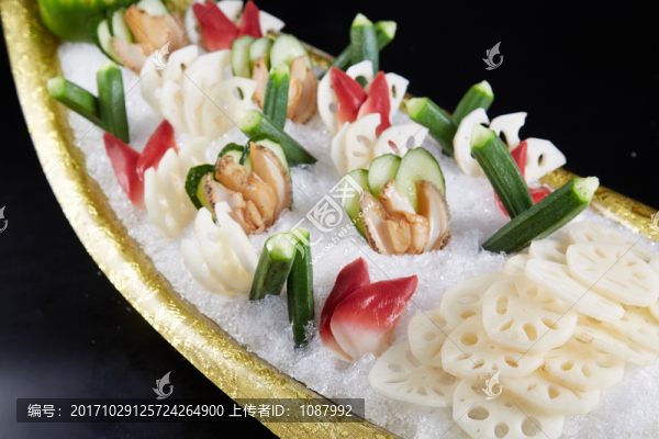 鮑魚刺身船