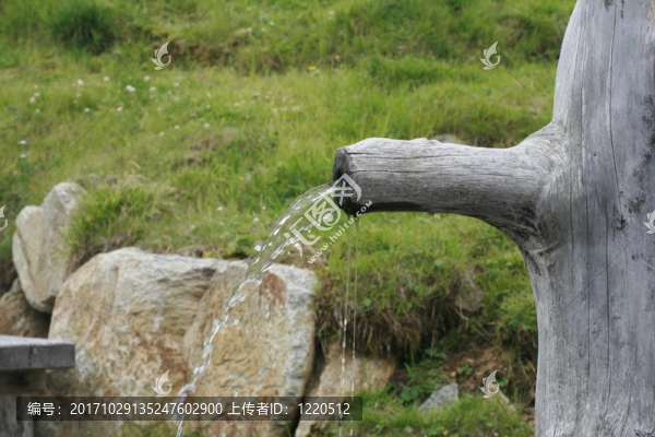 自來(lái)水噴泉