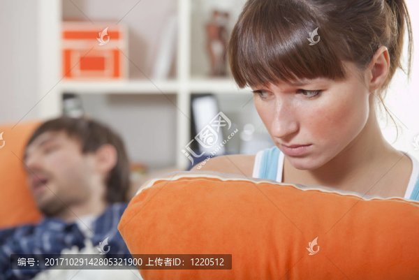 女人