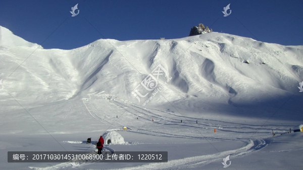 在engstligenalp孤獨