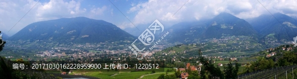 全景梅拉諾和阿迪杰河流域