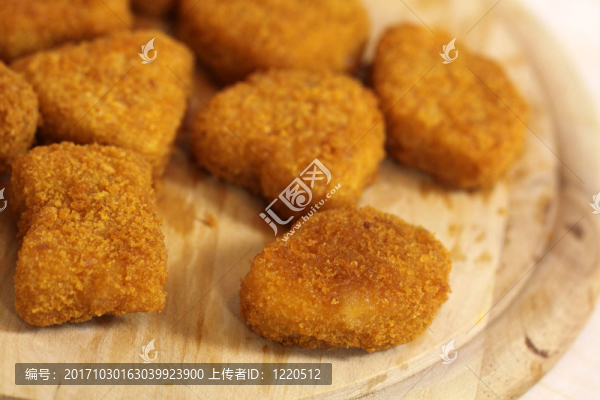 雞塊