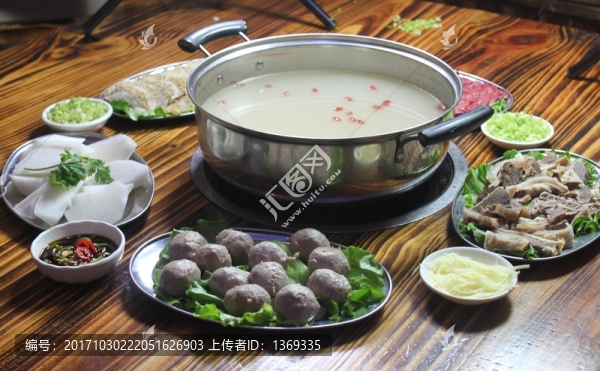 潮汕牛肉丸火鍋