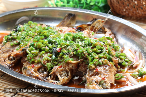 明爐石鍋魚