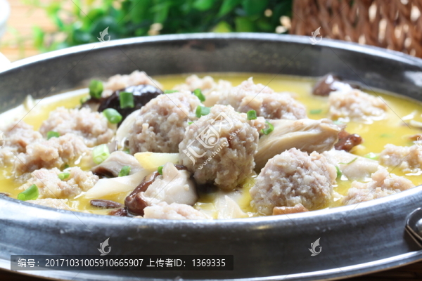 雜菌燉肉丸