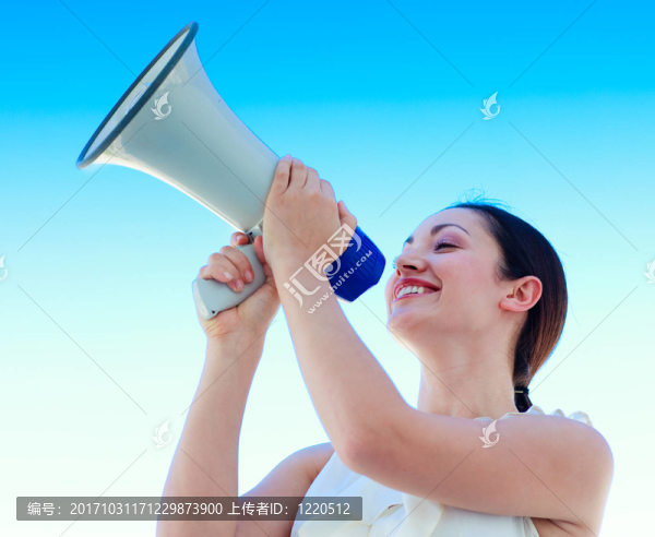 女人