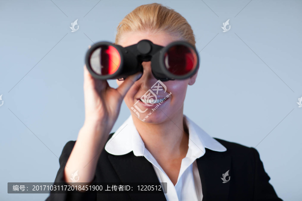 女人