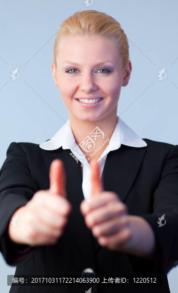 女人