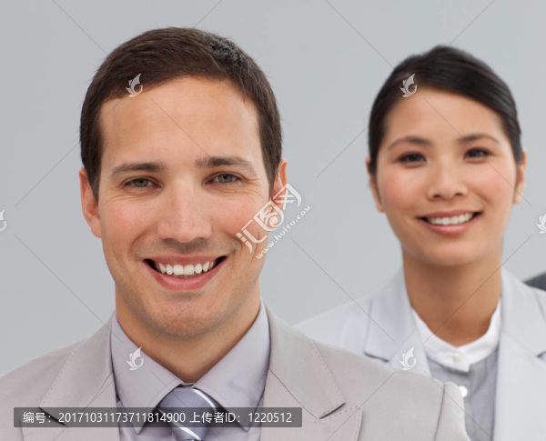 女人
