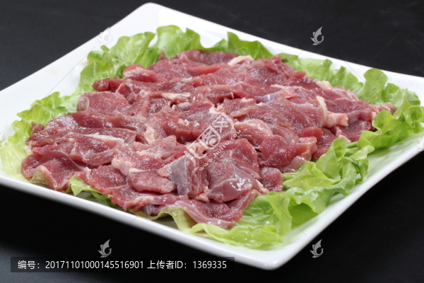 黑山羊肉片