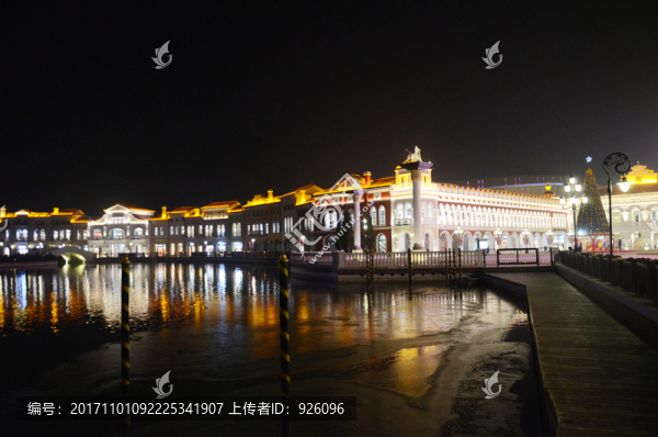 商業(yè)街夜景燈光