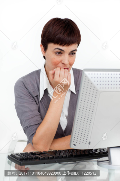 女人