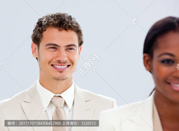 女人