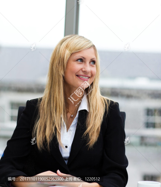 女人