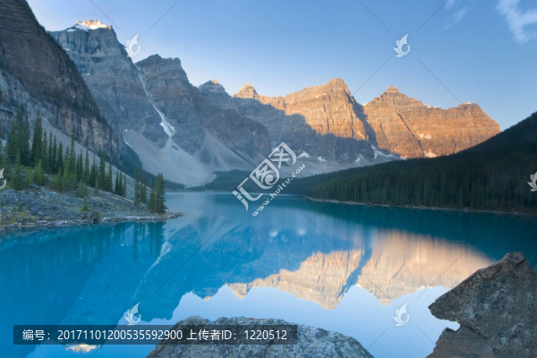 旅游