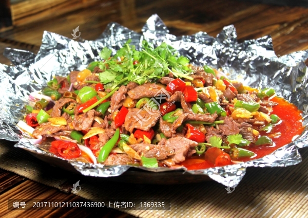 平鍋嫩仔牛肉