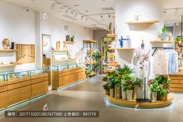 女裝專賣,專賣店櫥窗