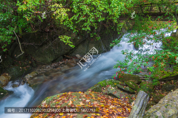 神農(nóng)架香溪源初秋美景