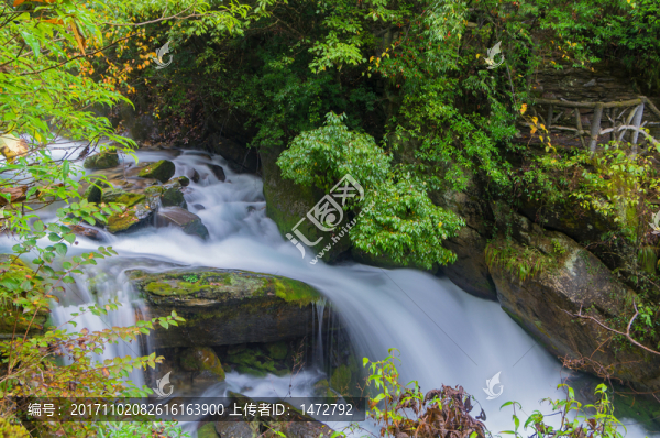 神農(nóng)架香溪源初秋美景
