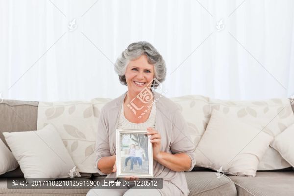 女人