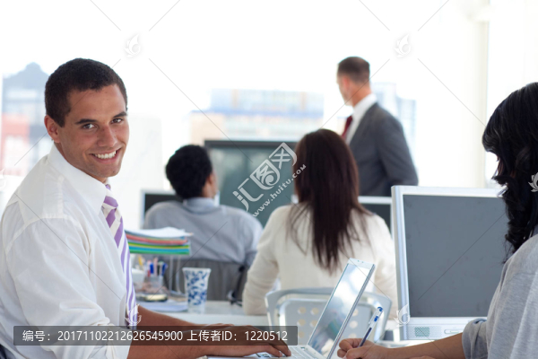 女人