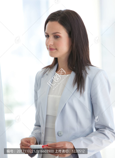 女人
