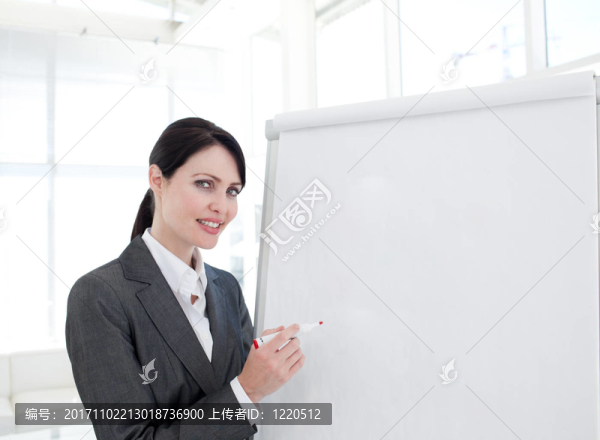 女人