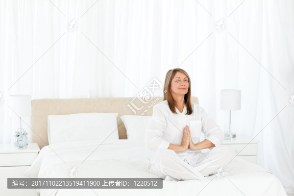 女人