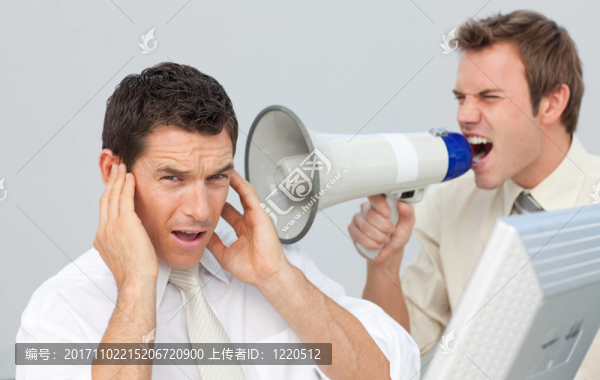 說話