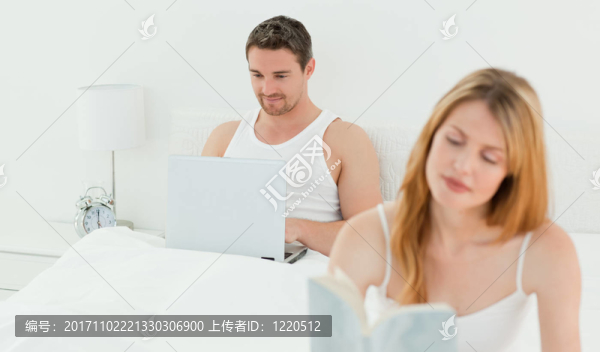 女人