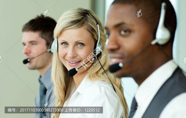 女人