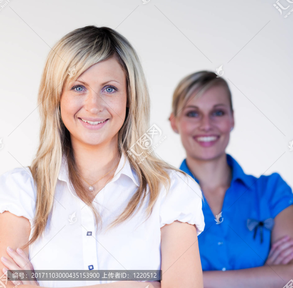 女人