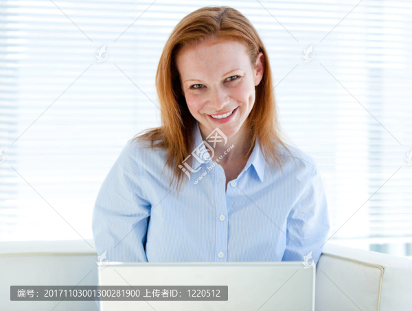 女人