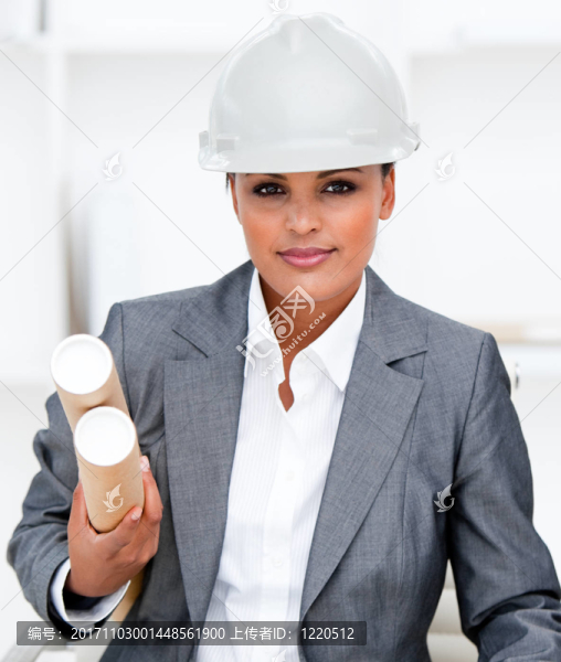 女人