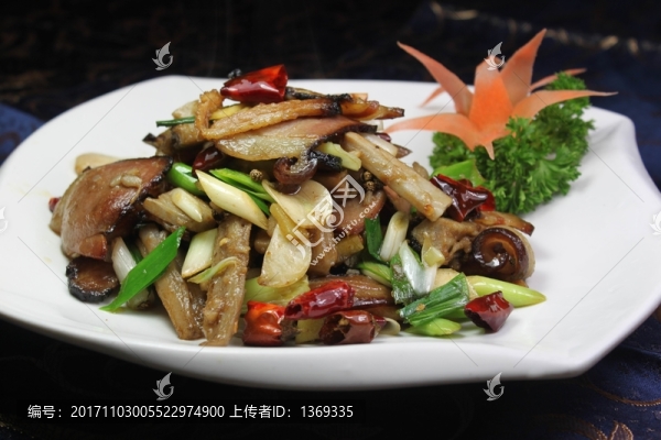 臘肉炒藕