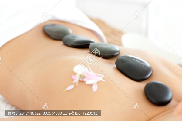 女人