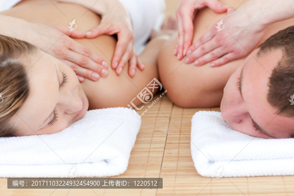 女人