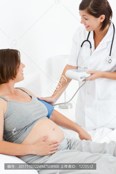 女人