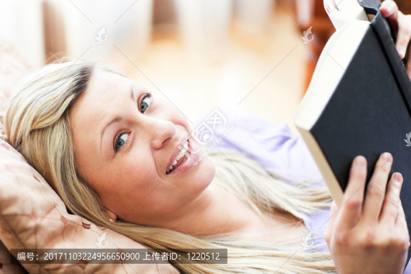 女人